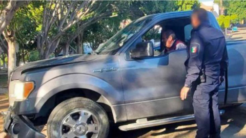 Ex diputado del PAN, EBRIO Y DORMIDO TRAS CHOQUE