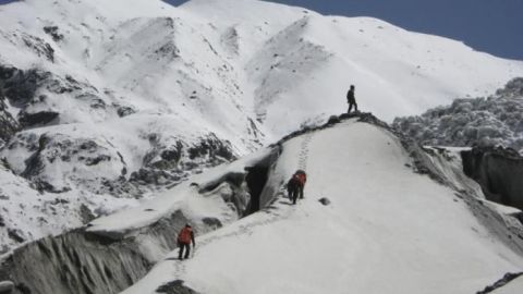 El mal tiempo impide la búsqueda de los montañeros desaparecidos en el K2