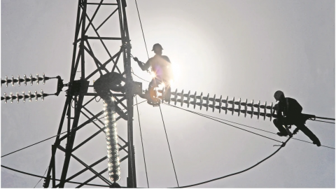 Apagones afectaron a 5.9 millones de usuarios; 1 millón sigue sin luz