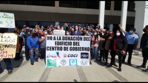 Buscan amparo colectivo contra donación de centro de gobierno a UABC