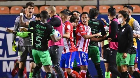 Liga MX fija postura por presunto racismo en el San Luis vs Santos