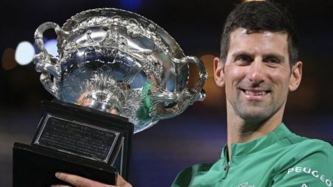 Djokovic vence a Medvedev y gana su 9no Abierto de Australia