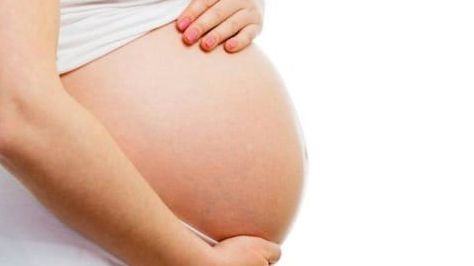 Mujer asegura que 'ráfaga de viento' la embarazó; historia se vuelve viral