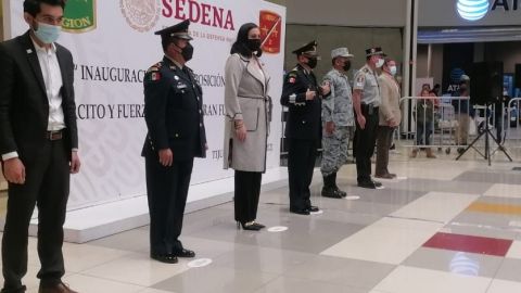Inauguran exposición fotográfica 'Ejército y Fuerza Aérea Mexicana' en Zona Este