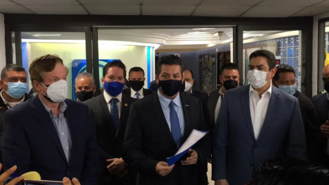 Notifican a García Cabeza de Vaca sobre solicitud de desafuero