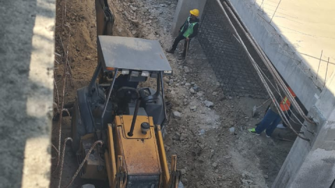 Construcción en Fraccionamiento Monterrey pone en peligro hogares