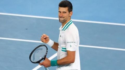 Djokovic iguala récord de Federer