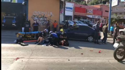Accidente de auto en bulevar Cuauhtémoc