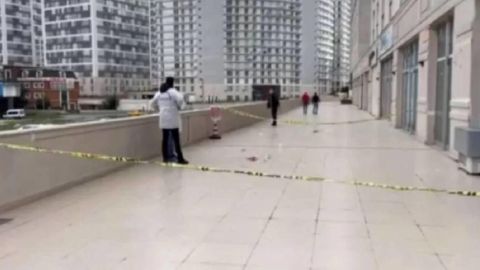 Joven muere al caer de 12º piso; intentaba 'salvar' su teléfono