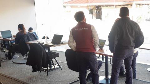 SAT BC revisa estancia legal de máquinas de Casino Caliente, propiedad de Hank