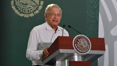 AMLO quiere regreso a clases presenciales antes de que concluya el ciclo actual