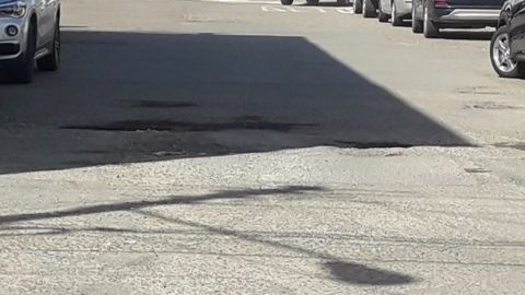 ''Parece un cráter'', avenida Los Ángeles en Tijuana