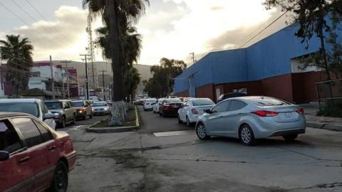 Calles alternas a CAR Ensenada sin paso