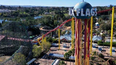 Six Flags abre sus dos parques en California a partir del 1 de abril