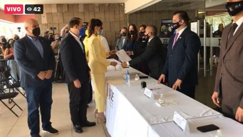 Lupita Jones se registra como candidata a la Gubernatura de Baja California