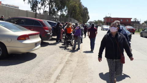 Regresan a tijuanenses de sitios de vacunación en Rosarito