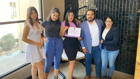 PES entrega constancia a Julián Leyzaola como aspirante a alcaldía de Tijuana