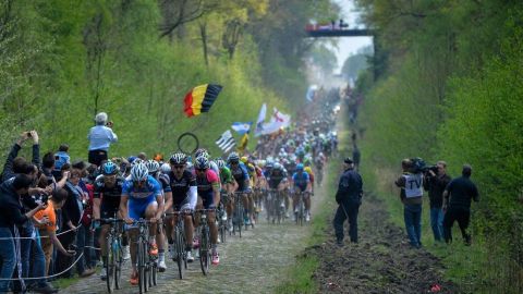 Todavía no hay decisión sobre aplazamiento de clásica ciclista París-Roubaix