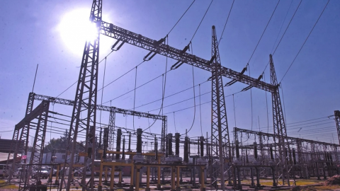 Suman 84 suspensiones definitivas contra reforma a Ley de la Industria Eléctrica