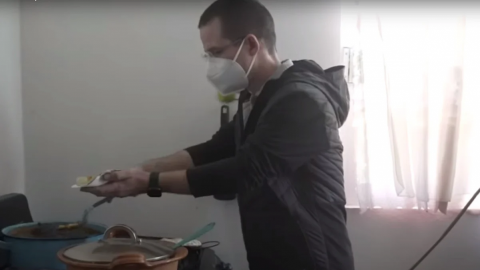Ricardo Anaya celebra el Día del Taco ''en la fila de las tortillas''