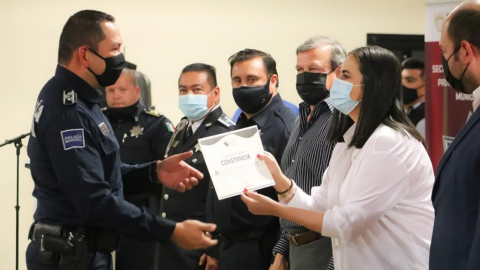 Policías Municipales finalizan curso de derechos humanos y trato digno