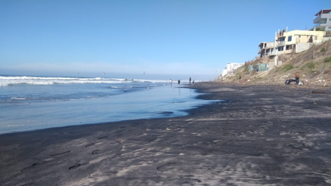 Alertan por contaminación en playas de Tijuana