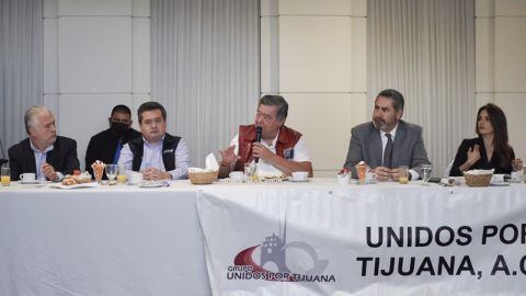 PRESENTA JORGE HANK, EJES DE CAMPAÑA