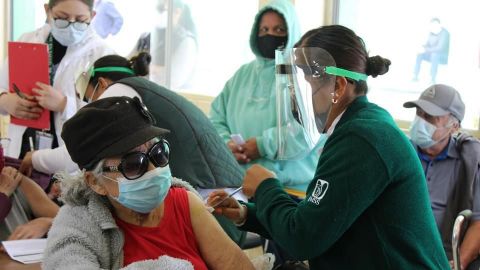 Aplicaron 399 vacunas este día en Tijuana