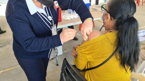Anuncian segunda dosis de la vacuna para el sur de Ensenada y Mexicali