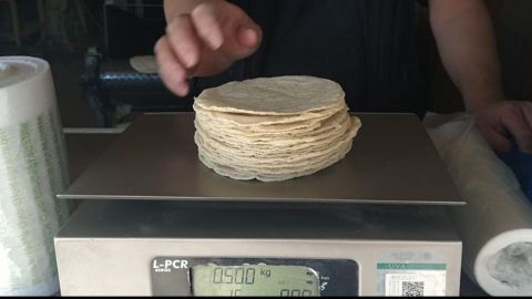 Precio de tortilla alcanza máximo histórico; hasta en $27 por kilo: Profeco