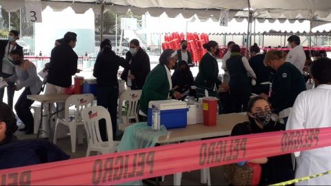 Último día de vacunación para los maestros en Tijuana y Mexicali
