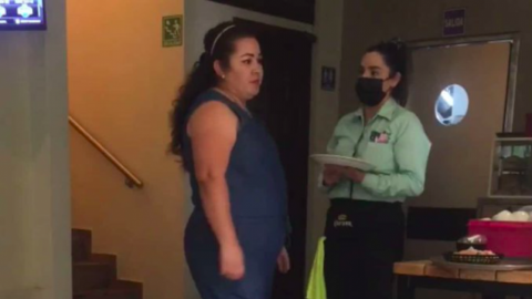 Mujer no paga comida de 17 personas porque estaba cruda y surge #LadyComeGratis
