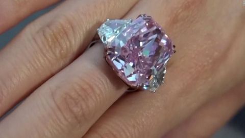 El diamante rosa más caro subastado, 29 millones de dólares