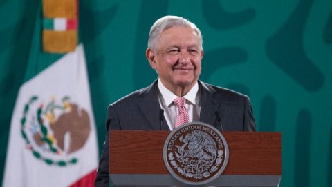 AMLO recomienda a sus adversarios untarse Vitacilina para 'las irritaciones'