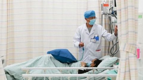 Pacientes graves de Covid dados de alta en un día tras recibir medicina Israelí