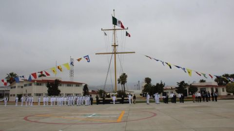 Conmemoran 200 años de la creación de la Armada de México