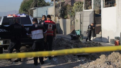 Mujer es asesinada con disparos en su domicilio en la colonia Sánchez Taboada