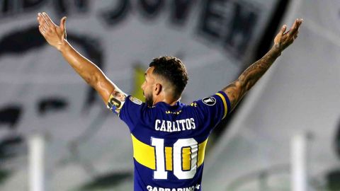 Carlos Tévez deja Boca Juniors de Argentina para estar con su familia