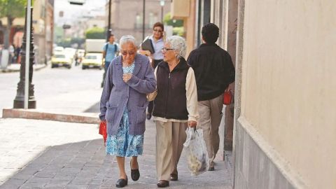 Pensión para adultos mayores aumentará en julio y agosto: AMLO