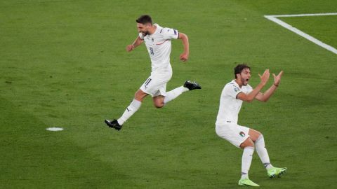 Italia impone la mayor goleada en un partido inaugural de Eurocopa