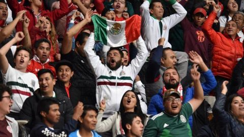 Por grito de homofóbico, México es castigado con dos juegos a puerta cerrada