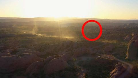 Fotógrafo captó en video la presencia de un 'OVNI'