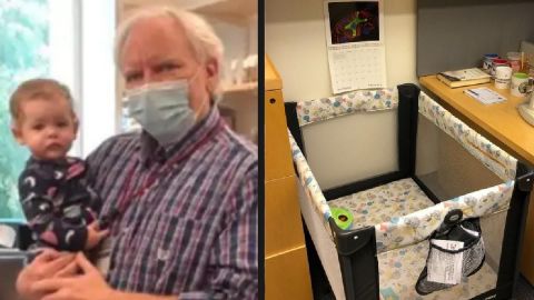 Profesor instala una cuna en su oficina para apoyar a alumna con una hija