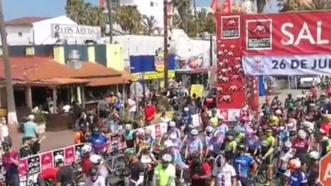 Más de 5 mil participantes en paseo Rosarito- Ensenada