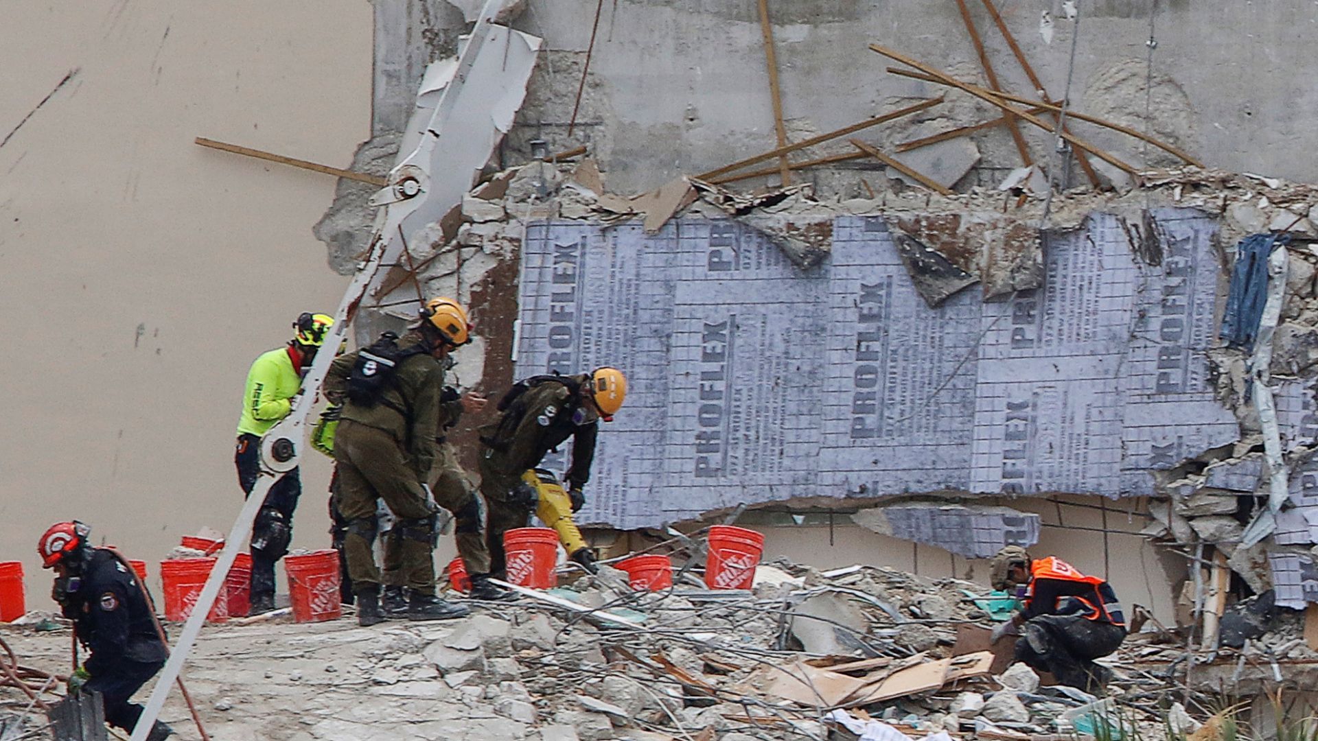 Cifra De Muertos Por Derrumbe De Edificio En Florida Sube A 22