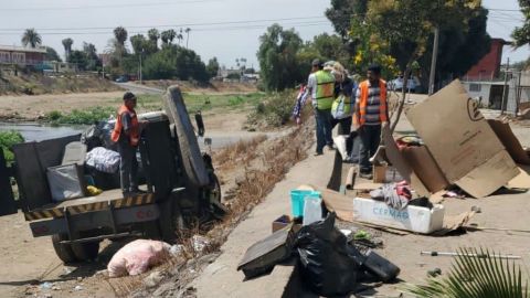 Limpian inmediaciones del Arroyo Ensenada