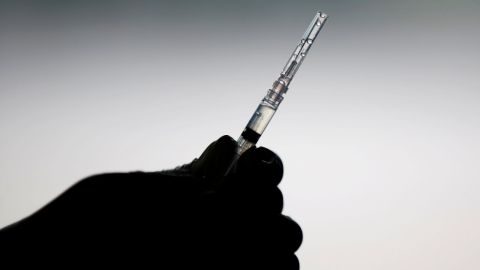OMS advierte sobre combinación de vacunas; es una ''tendencia peligrosa''