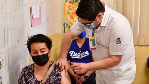 Solo dos puntos de vacunación anticovid para este martes en Tijuana