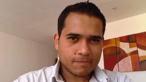 Asesinan a balazos al periodista Abraham Mendoza en Morelia, Michoacán