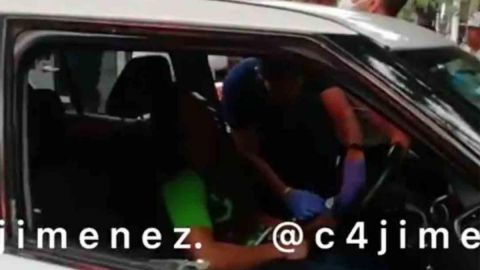 VIDEO: Paramédico es captado robando pertenencias a hombre muerto